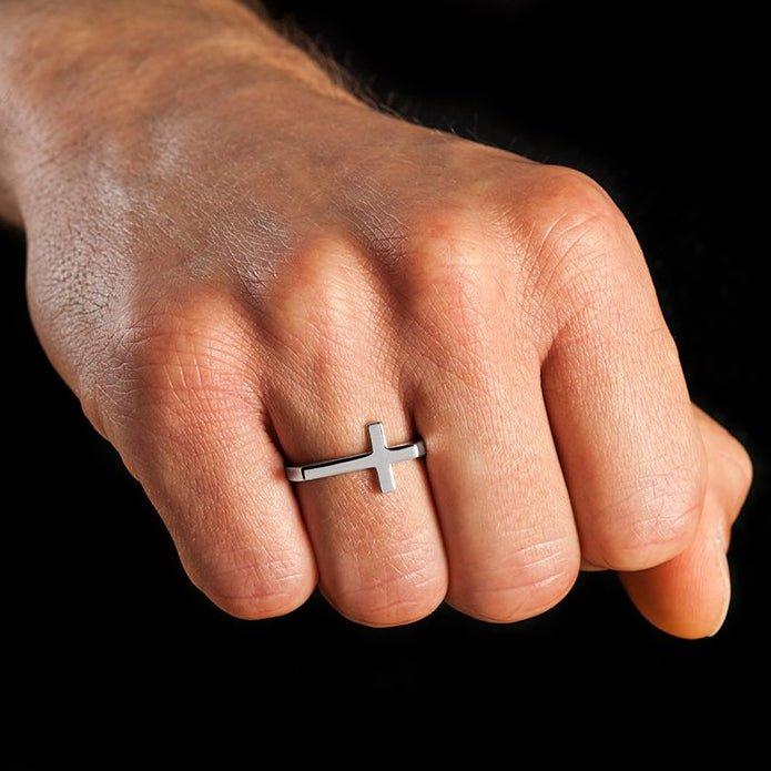 Anel Cross