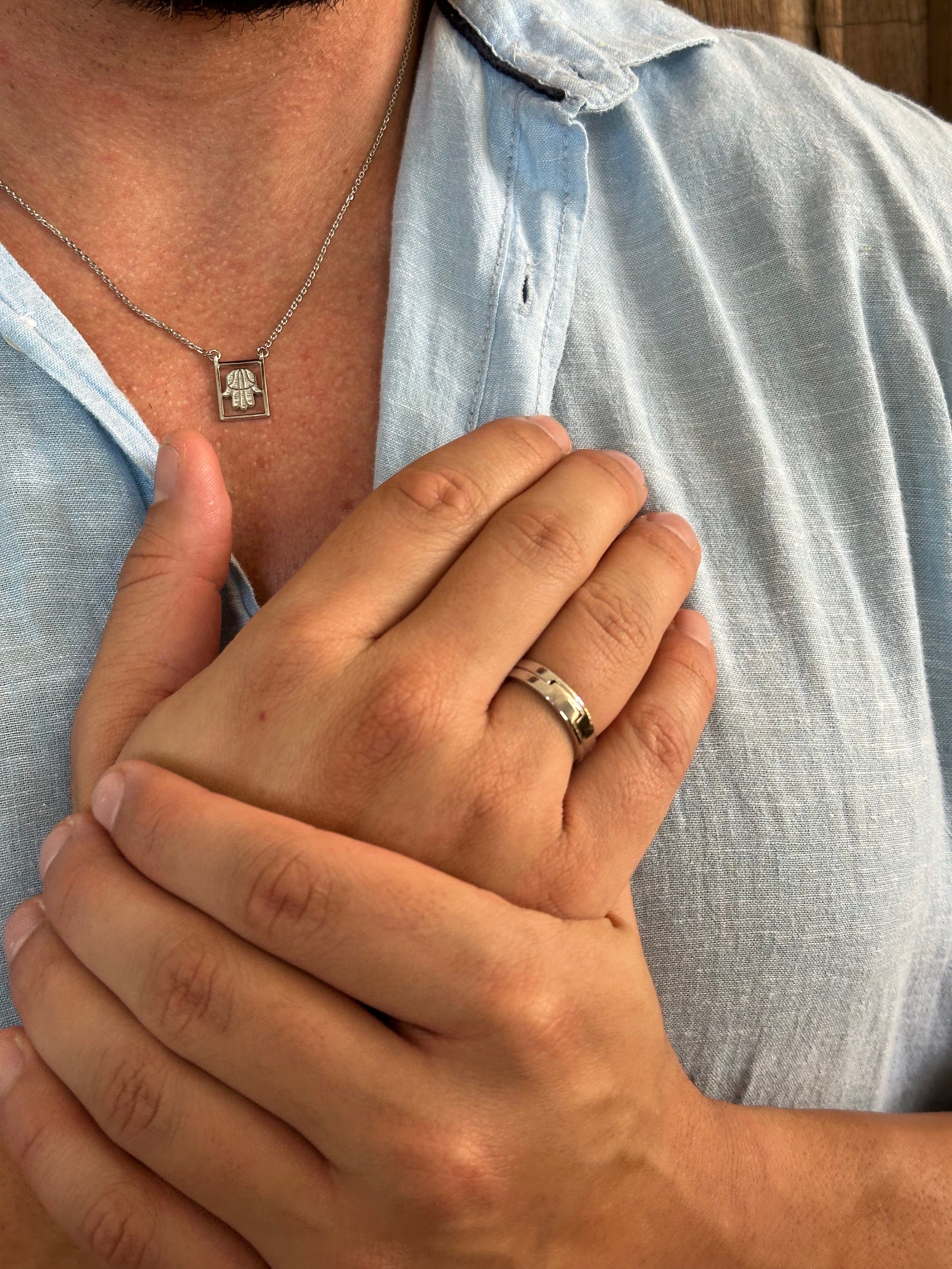 Escapulário de Prata Mão de Fátima